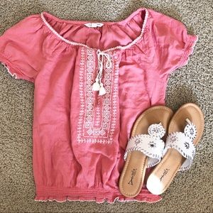 American Eagle Off Shoulder Coral Top XS Embroider